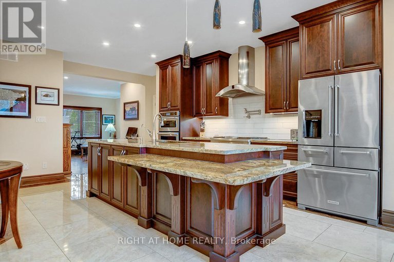 28184853/1271-field-street/bel-air-park/ottawa/ontario/K2C2P9_13