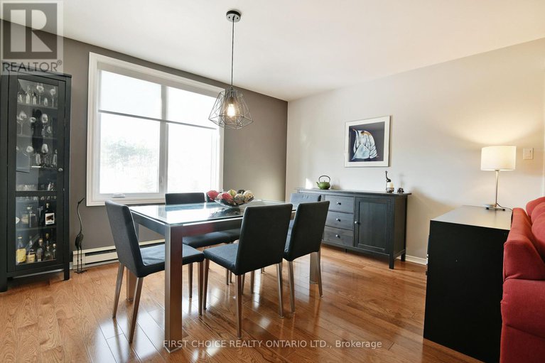 28951963/104-175-woodbine-place/old-ottawa-south/ottawa/ontario/K1S5M8_9
