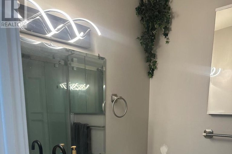 29047686/1218-upton-road/manotick-south-to-roger-stevens/ottawa/ontario/K4M1B3_11