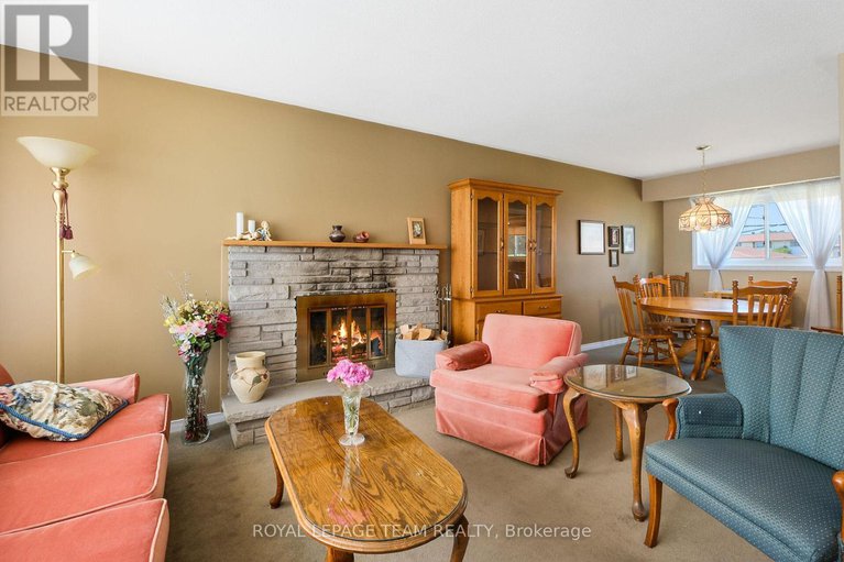 28636832/41-viewmount-drive/meadowlandscrestview/ottawa/ontario/K2G3C4_6