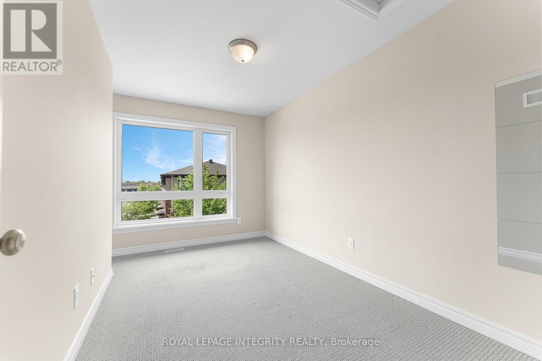 28557950/323-twinflower-way/longfields/ottawa/ontario/K2J5Z6_26