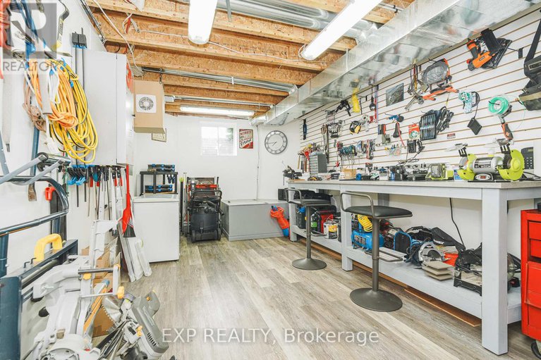 28989822/400-brigatine-avenue/stittsville-north/ottawa/ontario/K2S0P7_33