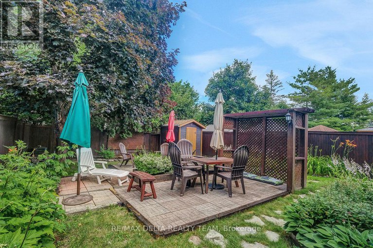 28636834/6383-st-louis-drive/hiawatha-parkconvent-glen/ottawa/ontario/K1C2X9_43