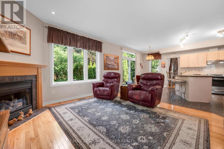 28543376/1867-springridge-drive/springridgeeast-village/ottawa/ontario/K4A4R1_20