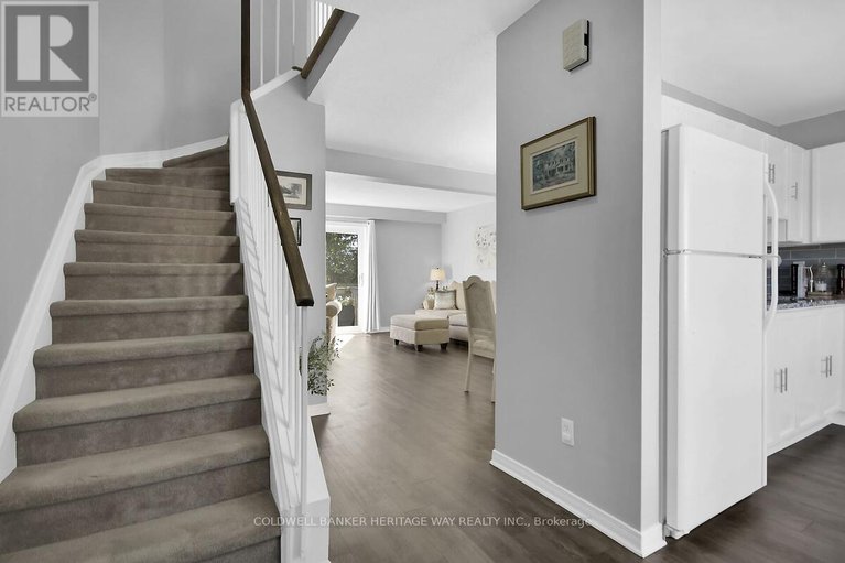28876718/42-36-mcdermot-court/katimavik/ottawa/ontario/K2L3V3_17
