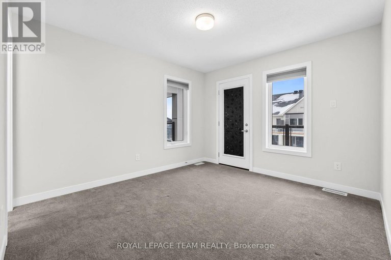 29258989/335-catsfoot-walk/half-moon-bay/ottawa/ontario/K2J7G9_9