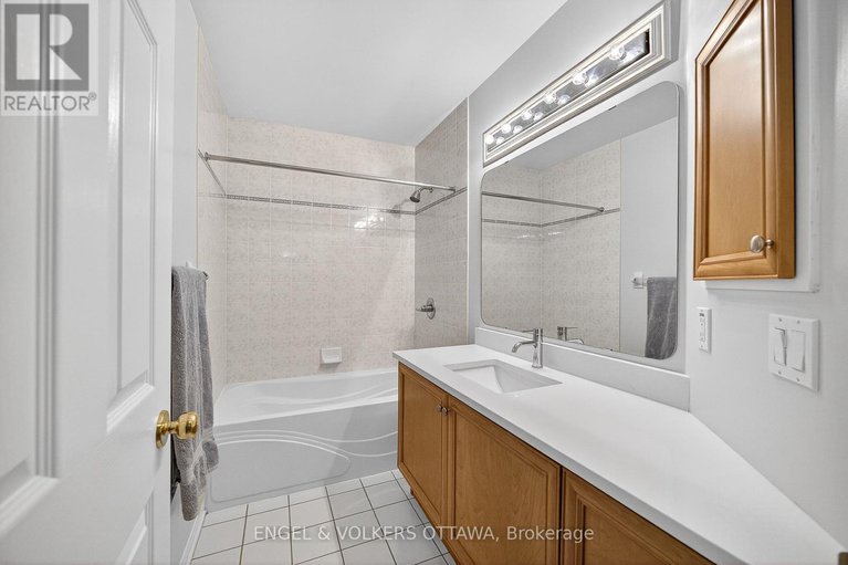 29030963/277-mart-circle/manor-park/ottawa/ontario/K1K4W2_36