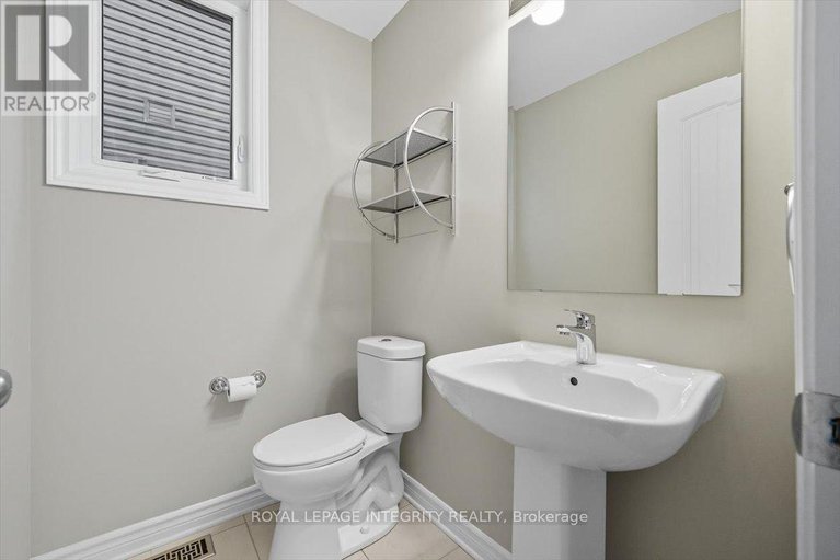 28864709/707-des-aubepines-drive/avalon-west/ottawa/ontario/K4A1C1_15