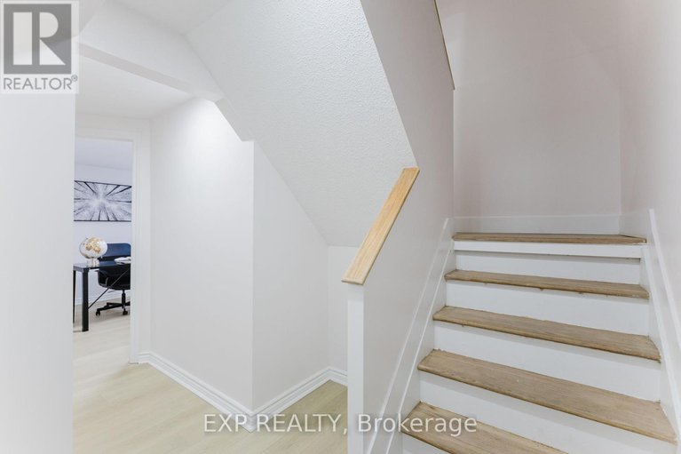 28689917/91-penfield-drive/beaverbrook/ottawa/ontario/K2K1L9_32