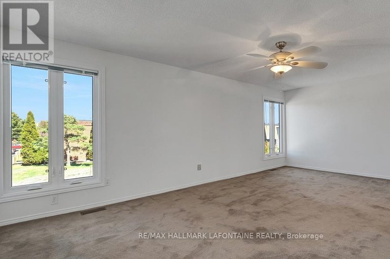 29638874/46-890-cahill-drive-w/hunt-club/ottawa/ontario/K1V9A4_17