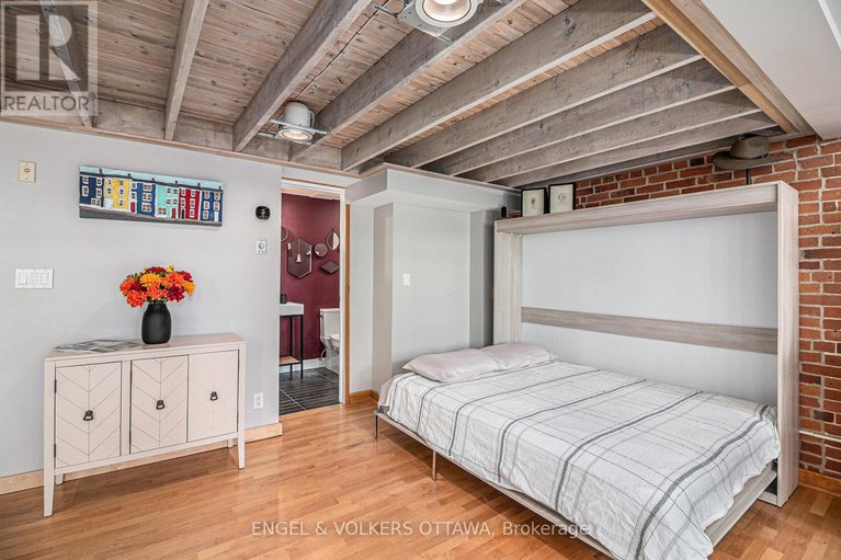 29591803/203-24-springfield-road/lindenlea/ottawa/ontario/K1M1C9_9