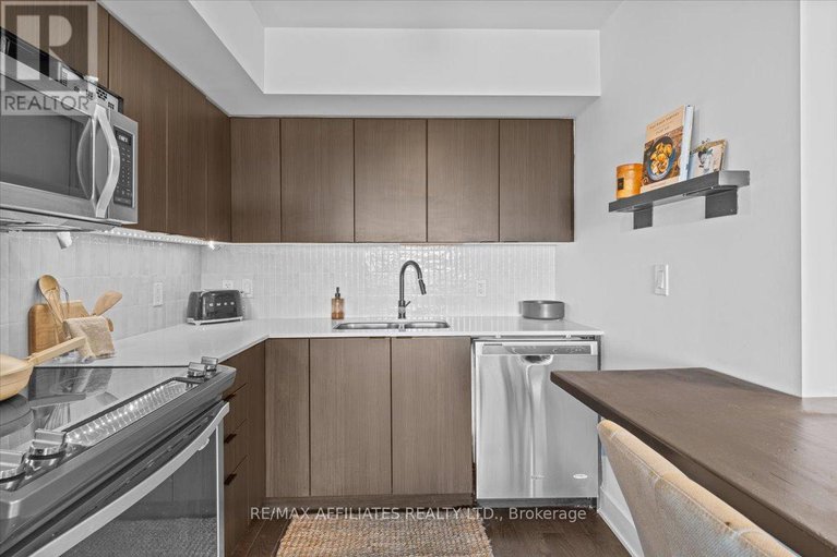 28923871/406-1035-bank-street/glebe/ottawa/ontario/K1S3W9_8