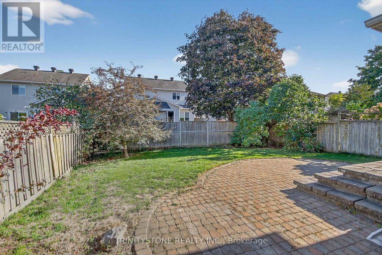 28977788/11-whalings-circle/stittsville-central/ottawa/ontario/K2S1S4_6