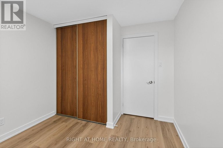 29027460/2311-stonehedge-crescent/pineview/ottawa/ontario/K1B4N7_25