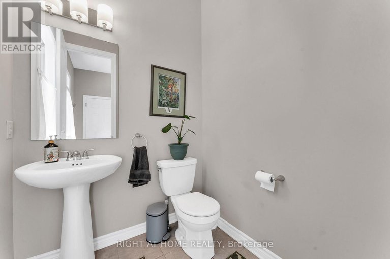 29295930/329-trammel-road/btwn-franktown-rd-fallowfield-rd/ottawa/ontario/K0A2Z0_5