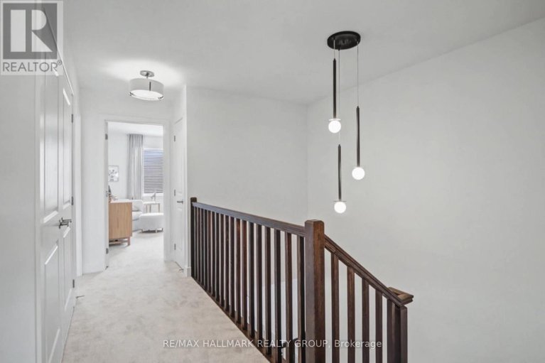 29431770/1126-spoor-street/rural-kanata-central/ottawa/ontario/K2W0N4_15