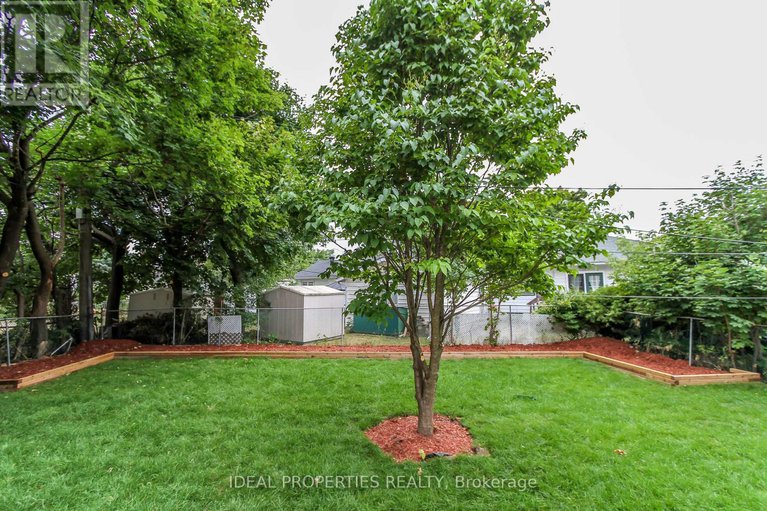 28774886/1796-saunderson-drive/elmvale-acres/ottawa/ontario/K1G2C2_43