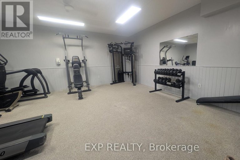 28890063/518-20-chesterton-drive/borden-farmstewart-farmcarleton-heightsparkwood-hills/ottawa/ontario/K2E6Z7_26