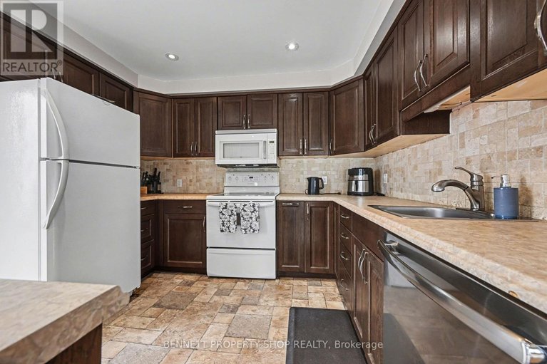 29569373/143-rathwell-shore-road/beckwith-twp/beckwith/ontario/K7C4L4_5