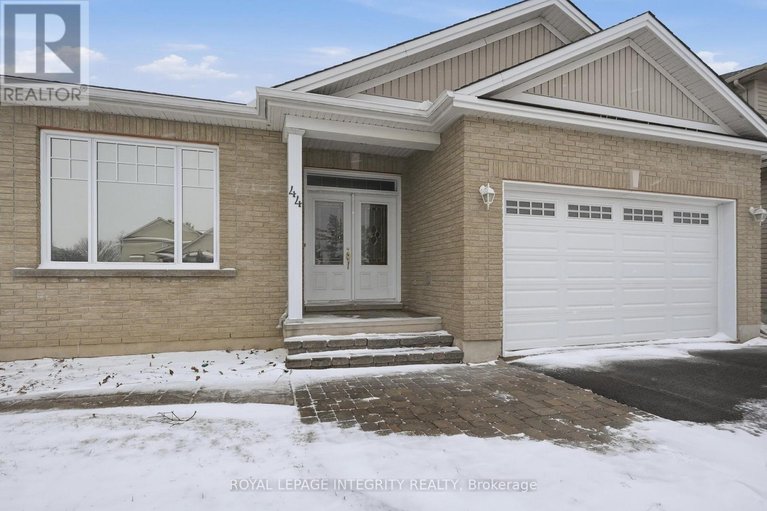 29578408/44-harry-douglas-drive/stittsville-central/ottawa/ontario/K2S1Z3_2