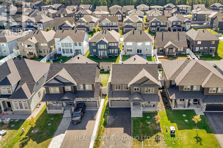 29160295/28-sopwith-private/huntley-ward-south-east/ottawa/ontario/K0A1L0_26