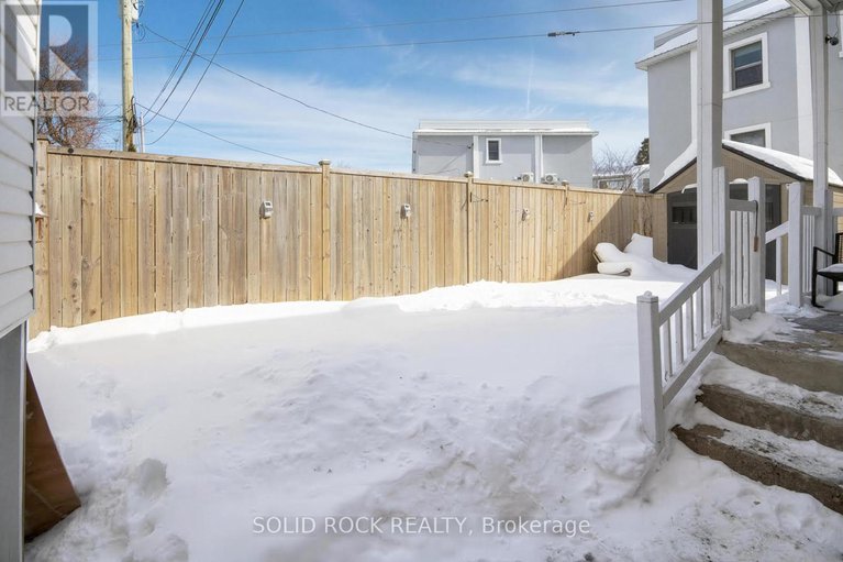 29371444/412-montreal-road/vanier/ottawa/ontario/K1K0V4_28