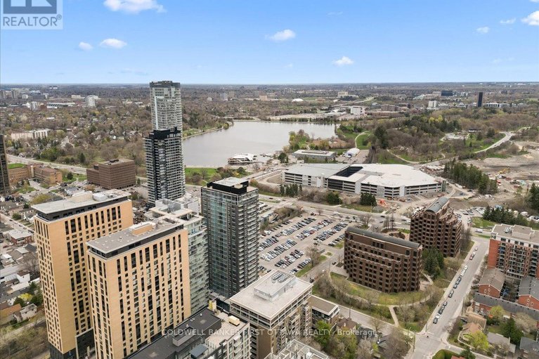 29690359/308-100-champagne-avenue/west-centre-town/ottawa/ontario/K1S4P4_42