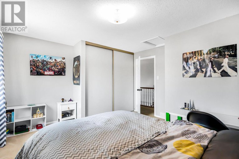 29176704/29-valley-ridge-street/borden-farmstewart-farmcarleton-heightsparkwood-hills/ottawa/ontario/K2E7W3_33