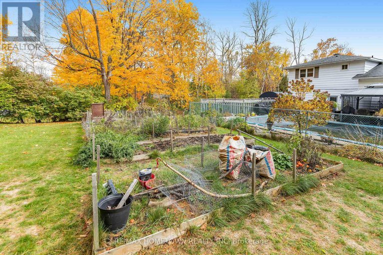 29034915/4-meikle-drive/augusta-twp/augusta/ontario/K0E1P0_42