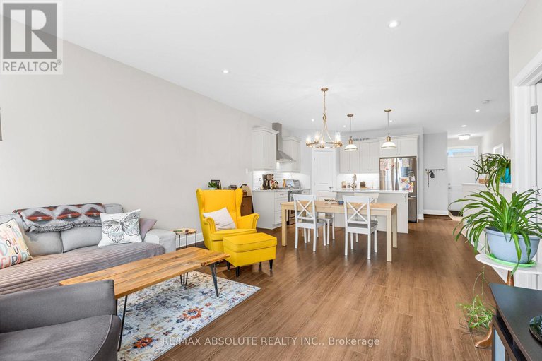 29038837/19-elmer-west-street/almonte/mississippi-mills/ontario/K0A1A0_15