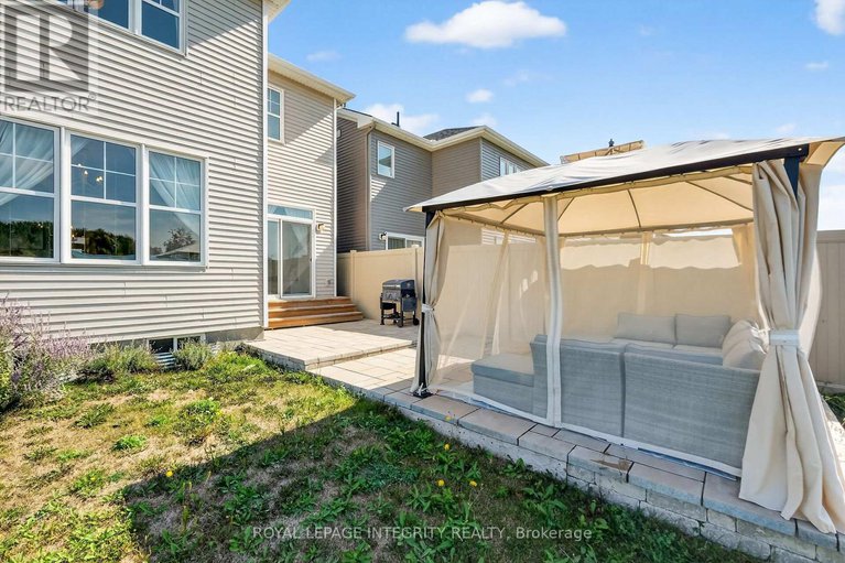 28920015/1112-apolune-street/half-moon-bay/ottawa/ontario/K2J6N8_42