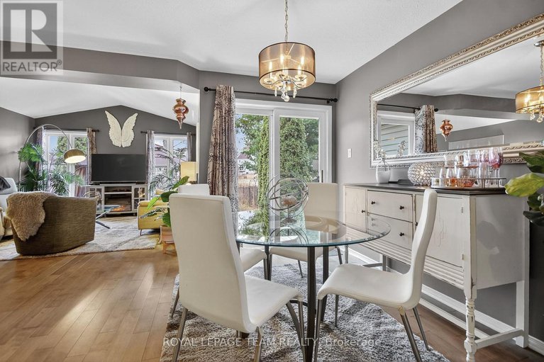 29115159/7-newcastle-avenue/morgans-grantsouth-march/ottawa/ontario/K2K2R2_11