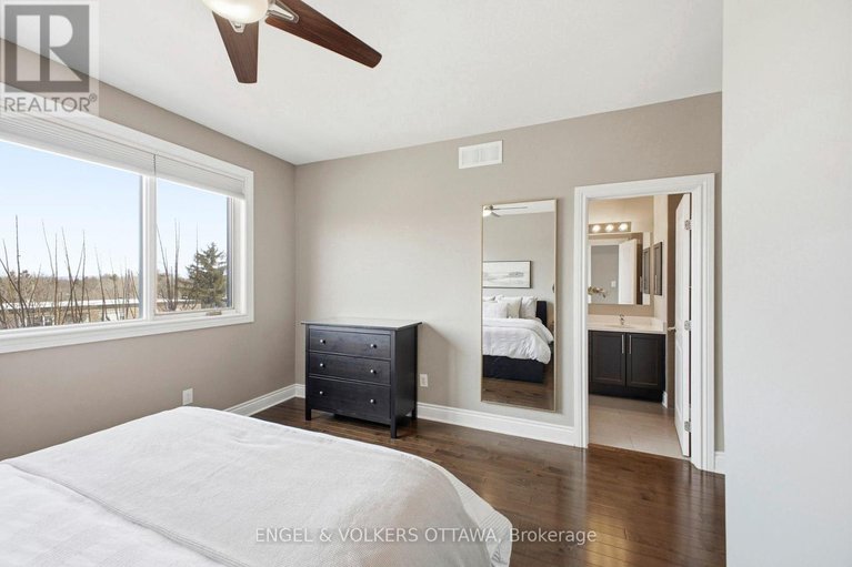 29438662/1890-carling-avenue/mckellar-heightsglabar-park/ottawa/ontario/K2A1E7_18