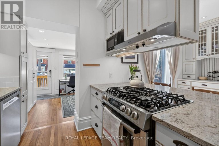 29676795/140-aylmer-avenue-sw/old-ottawa-south/ottawa/ontario/K1S2Y2_20