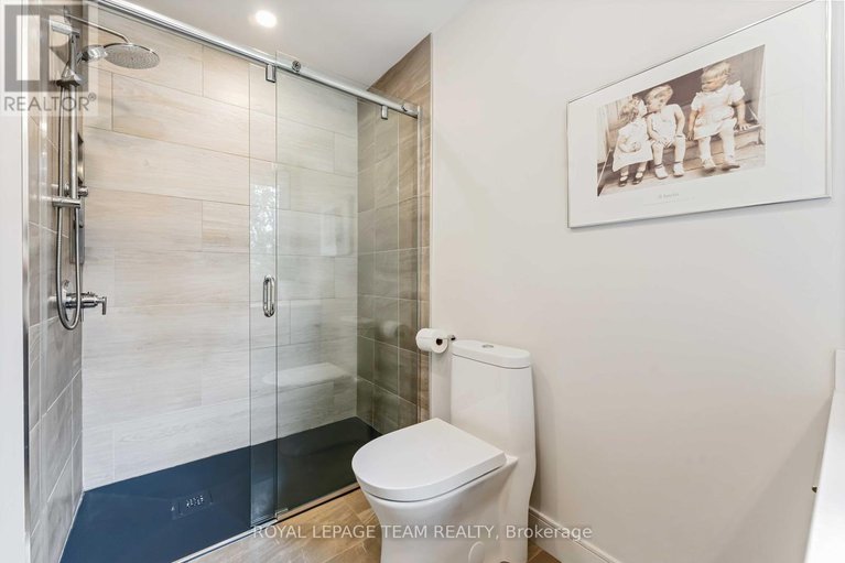 28939838/1546-claymor-avenue/carleton-heights/ottawa/ontario/K2C1T1_30