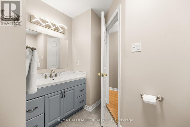 28379775/141-pine-ridge-drive/beckwith-twp/beckwith/ontario/K7C3P2_19