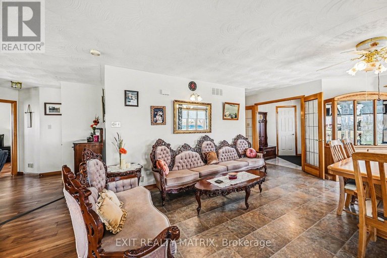 29647559/14676-county-43-road/north-stormont-finch-twp/north-stormont/ontario/K0C1K0_4