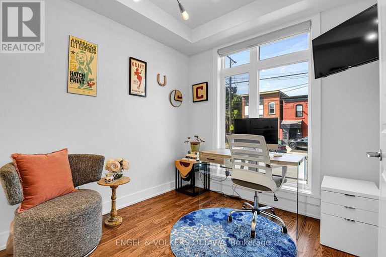 28835279/353e-booth-street/west-centre-town/ottawa/ontario/K1R7K1_8