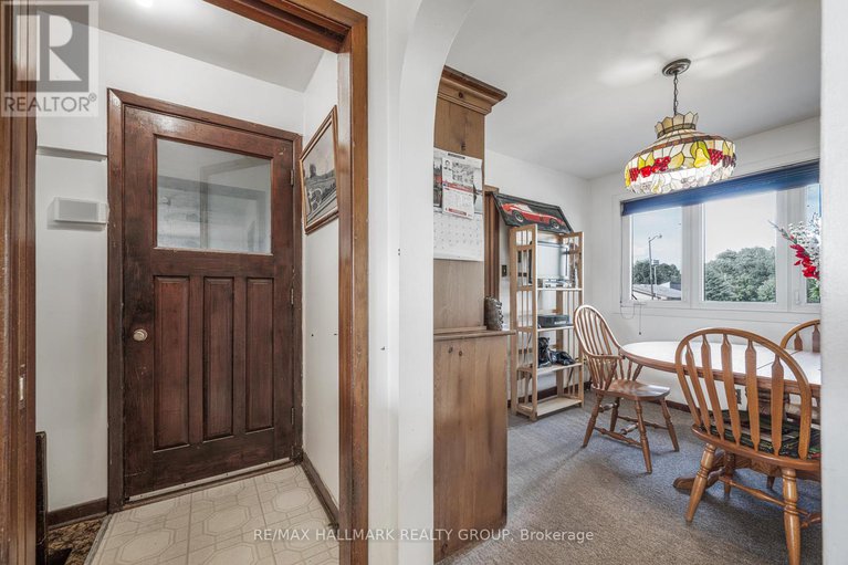 28615407/6050-old-richmond-road/south-of-fallowfield-road/ottawa/ontario/K0A2Z0_16
