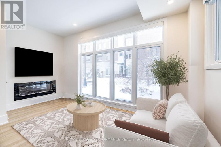 29270056/225-makadewa-private-w/cfb-rockcliffe-and-area/ottawa/ontario/K1K0P2_7