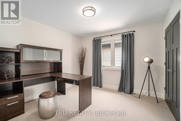 29470559/670-parade-drive/stittsville-south/ottawa/ontario/K2S0Z2_14