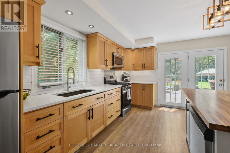 28553971/92-strachan-street/richmond/ottawa/ontario/K0A2Z0_17