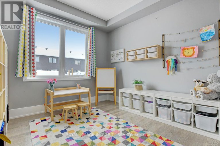 29303298/129-reliance-ridge/emerald-meadowstrailwest/ottawa/ontario/K2V0R3_21