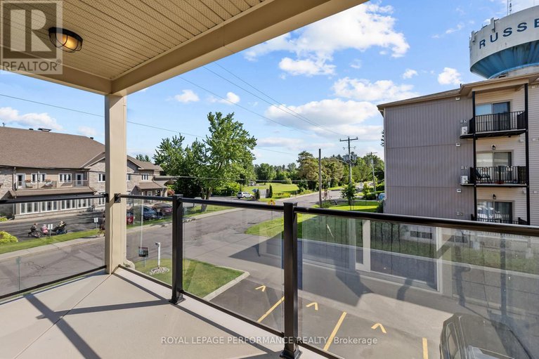 28587087/202-476-church-street/village-of-russell/russell/ontario/K4R0C2_28