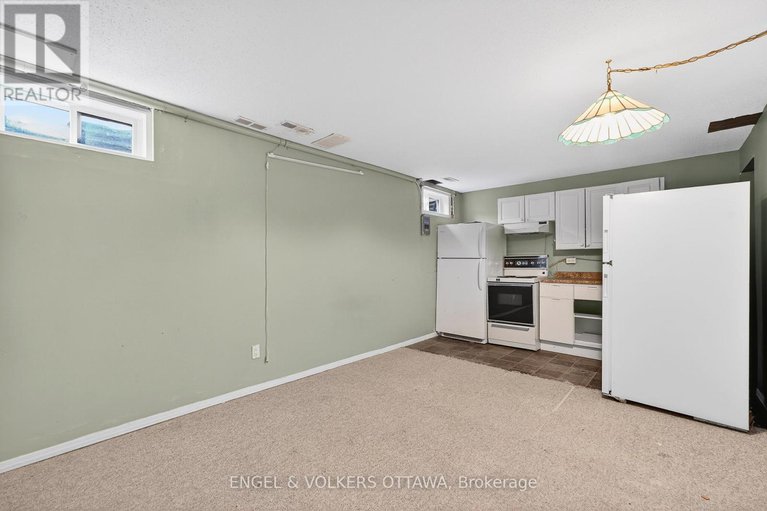 29362440/124-1449-ridgebrook-drive/pineview/ottawa/ontario/K1B4T1_38