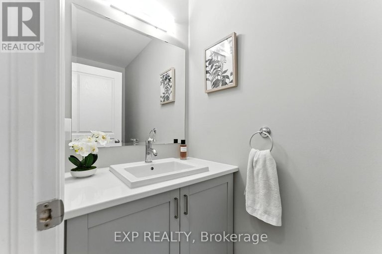 28825535/68-palfrey-way/emerald-meadowstrailwest/ottawa/ontario/K2V0B4_24