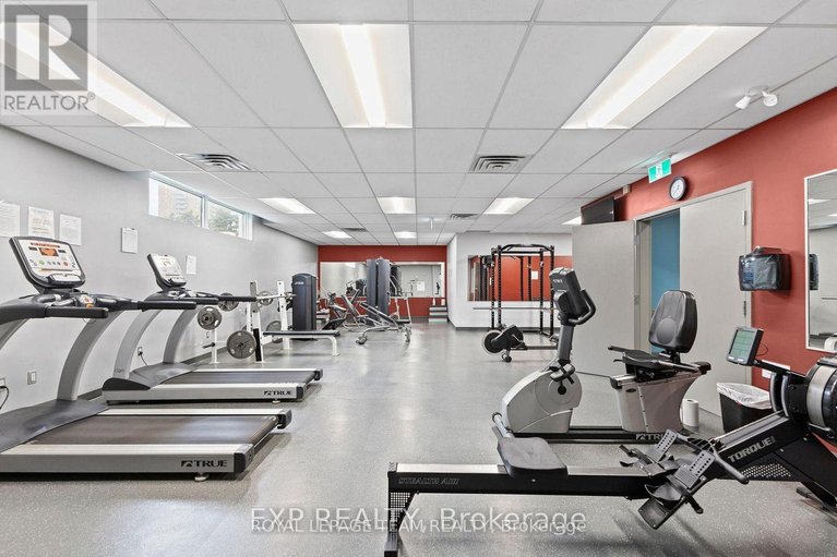 29603328/214-270-brittany-drive/viscount-alexander-park/ottawa/ontario/K1K4M3_23