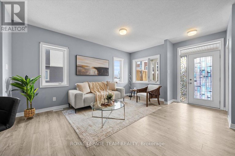 29303713/915-nautilus-private/emerald-meadowstrailwest/ottawa/ontario/K2V0S3_5