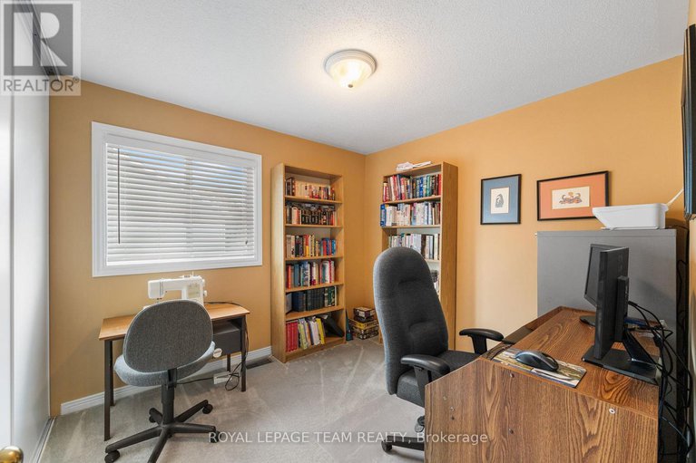 29030478/937-sheenboro-crescent/fallingbrookpineridge/ottawa/ontario/K4A3M6_22