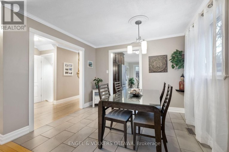 29621371/1173-st-jerome-crescent/convent-glen-north/ottawa/ontario/K1C2A7_6